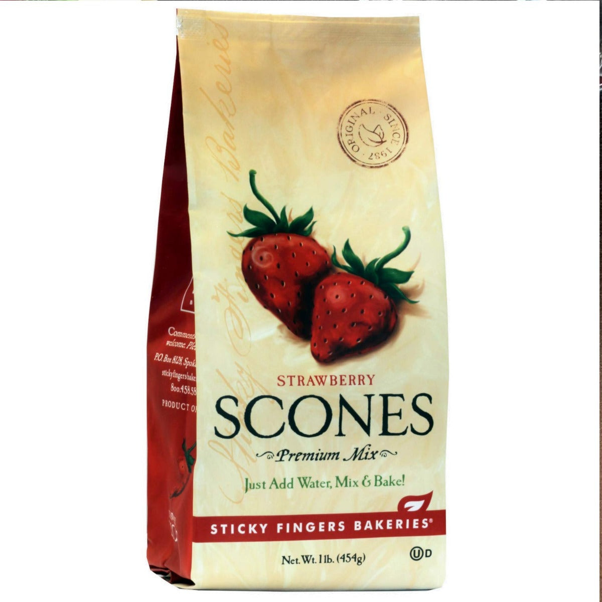 STICKY FINGERS BAKERIES: Strawberry Scones, 16 oz